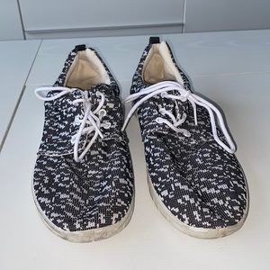Patterned Flats/ Runners